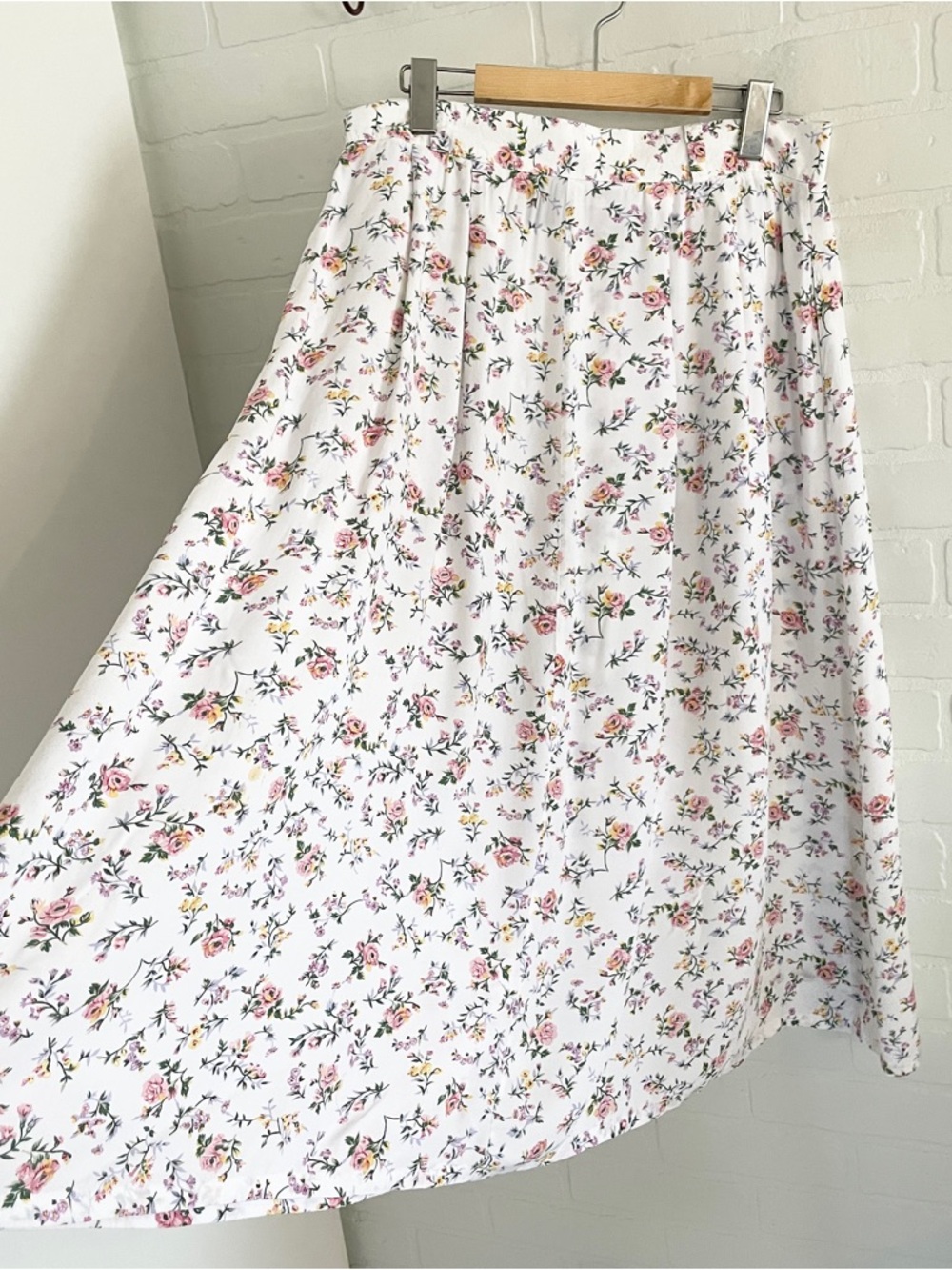 Vintage 90s Prairie Floral Button Front Midi Skirt Romantic 2 pockets Sz M/L - Picture 10 of 15